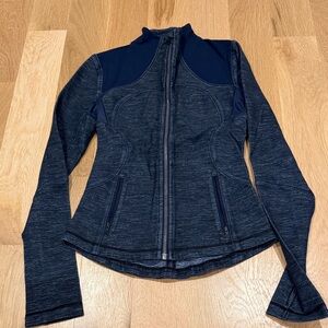 Lululemon Women's Navy Blue Jacket size 4